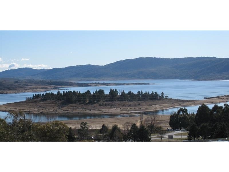 5 Nettin Circuit, Jindabyne NSW 2627