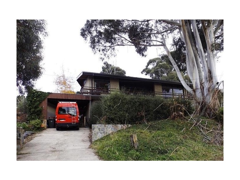 10 Rushes Bay Avenue, Jindabyne NSW 2627