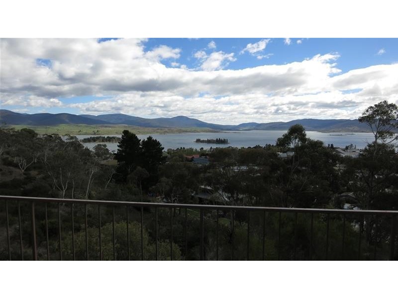 1/14 Cobbodah Street, Jindabyne NSW 2627