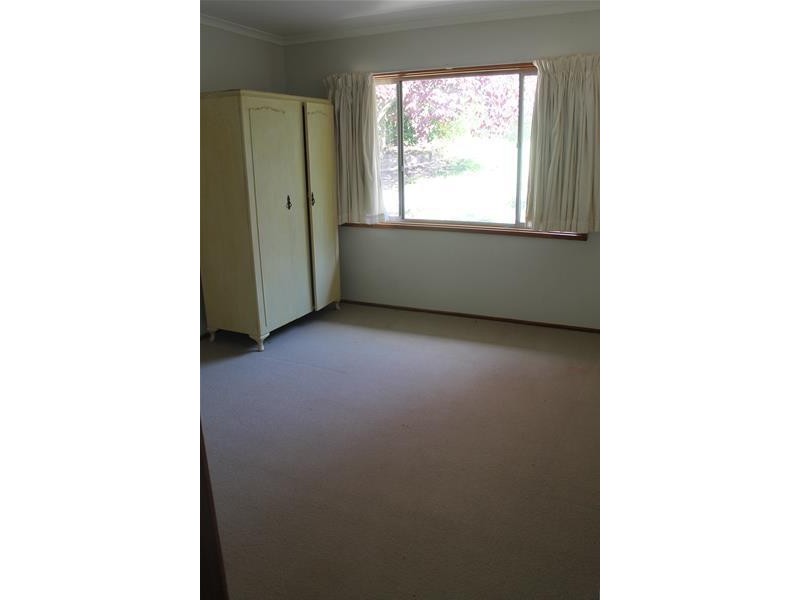 18 Jerrara Drive, East Jindabyne NSW 2627