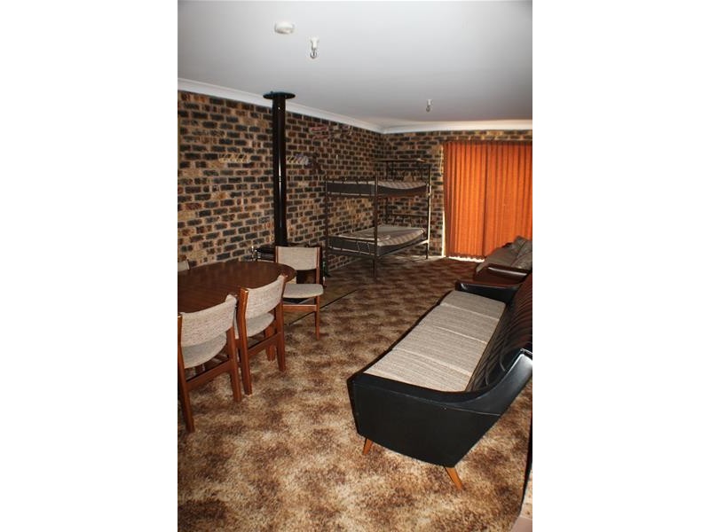 4 Poplar Street, Berridale NSW 2628