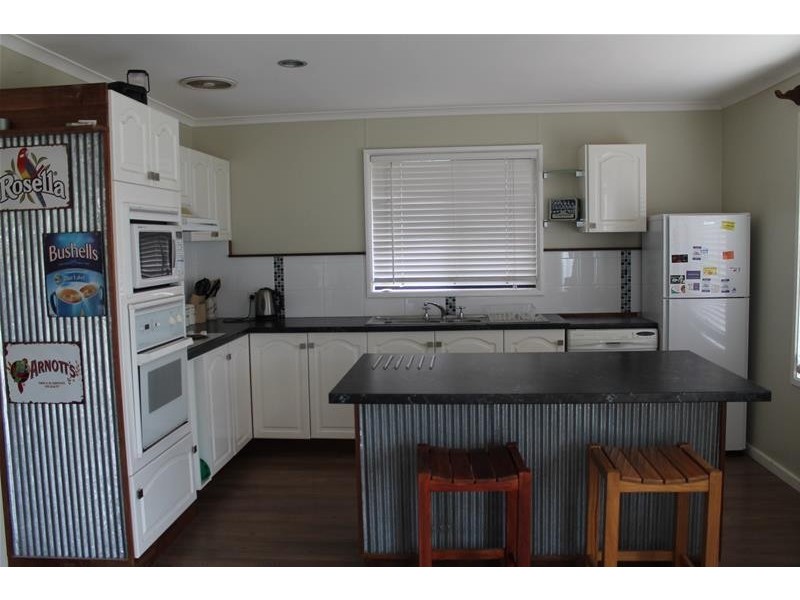 32 Banksia Avenue, Kalkite NSW 2627