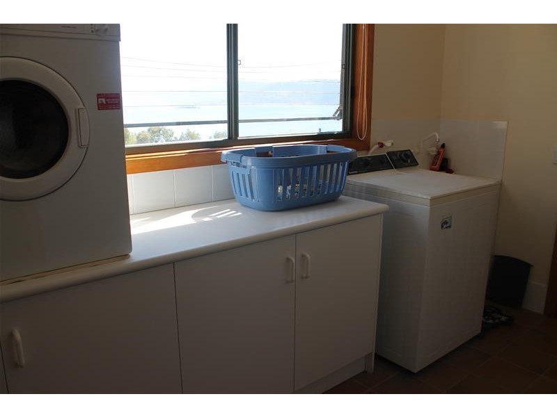 6 Adams Avenue, East Jindabyne NSW 2627