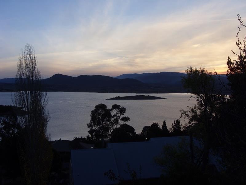 2 Kanangra Crescent, East Jindabyne NSW 2627