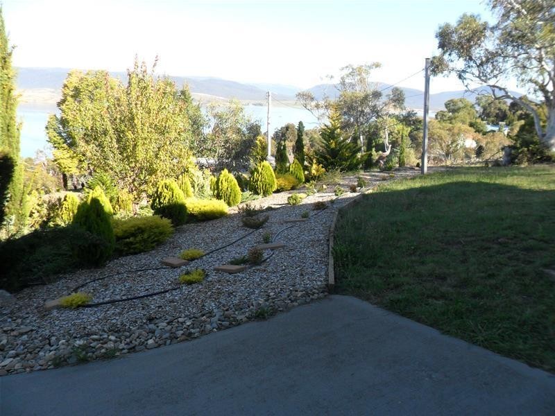 2 Kanangra Crescent, East Jindabyne NSW 2627