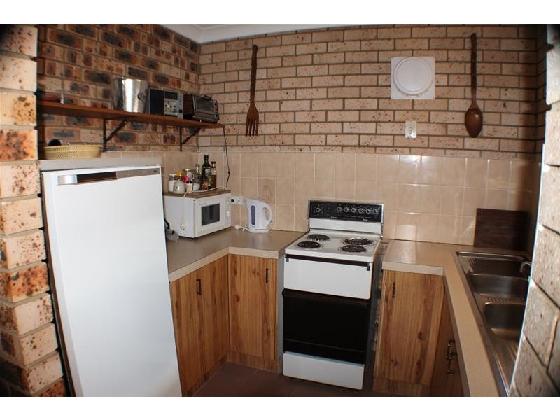 4 Poplar Street, Berridale NSW 2628