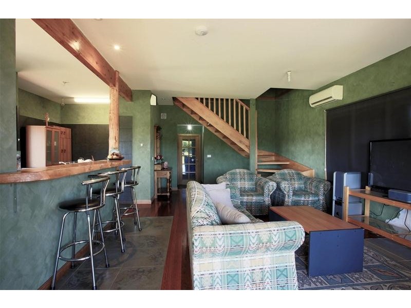 2 Southern Cross Drive, Berridale NSW 2628