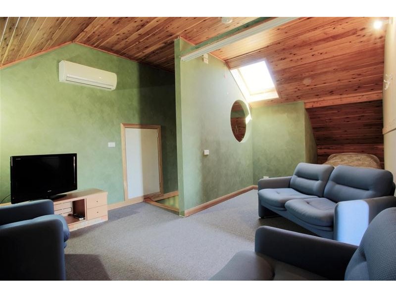 2 Southern Cross Drive, Berridale NSW 2628