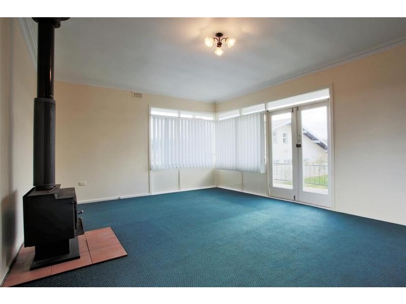 6 Boundary Street, Berridale NSW 2628