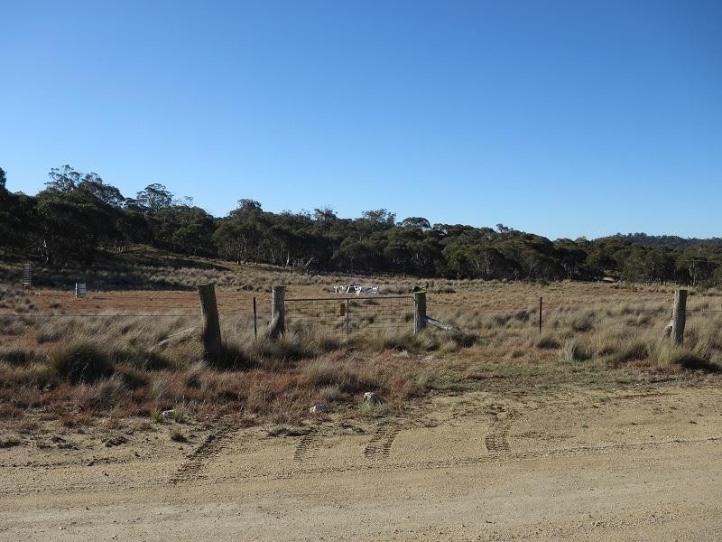 Abington Park Road, Jindabyne NSW 2627