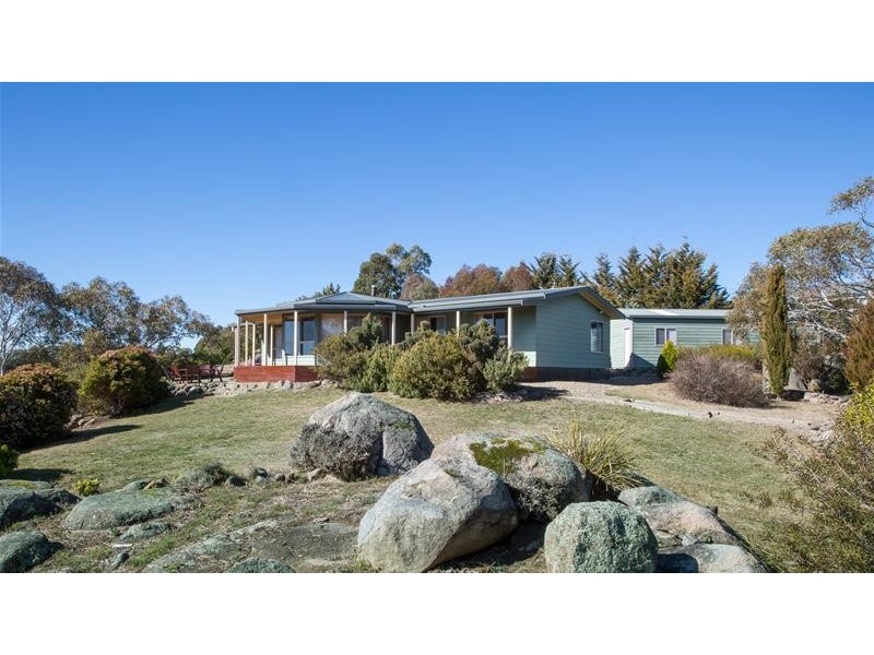 14 Lakewood Drive, Jindabyne NSW 2627