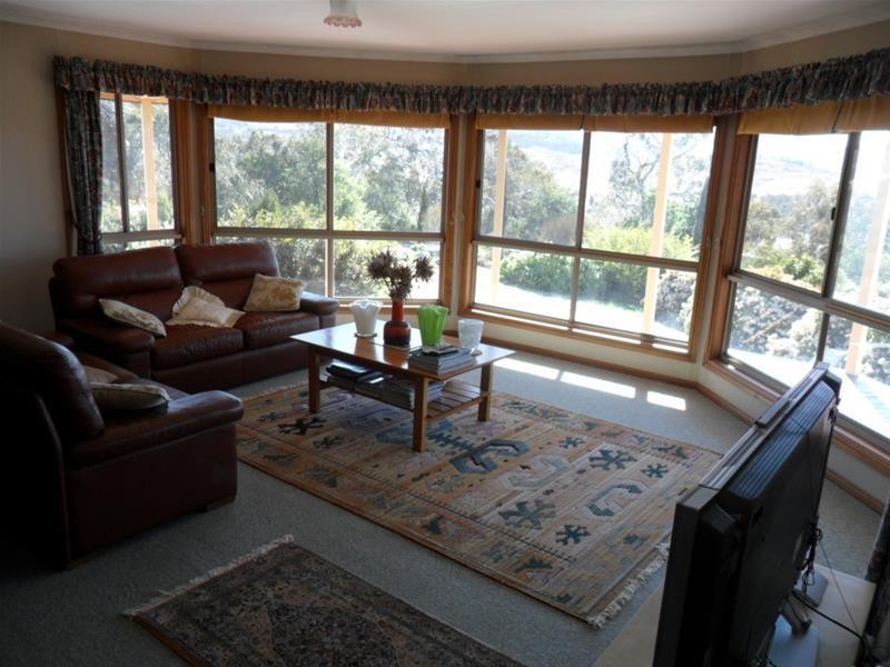 14 Lakewood Drive, Jindabyne NSW 2627