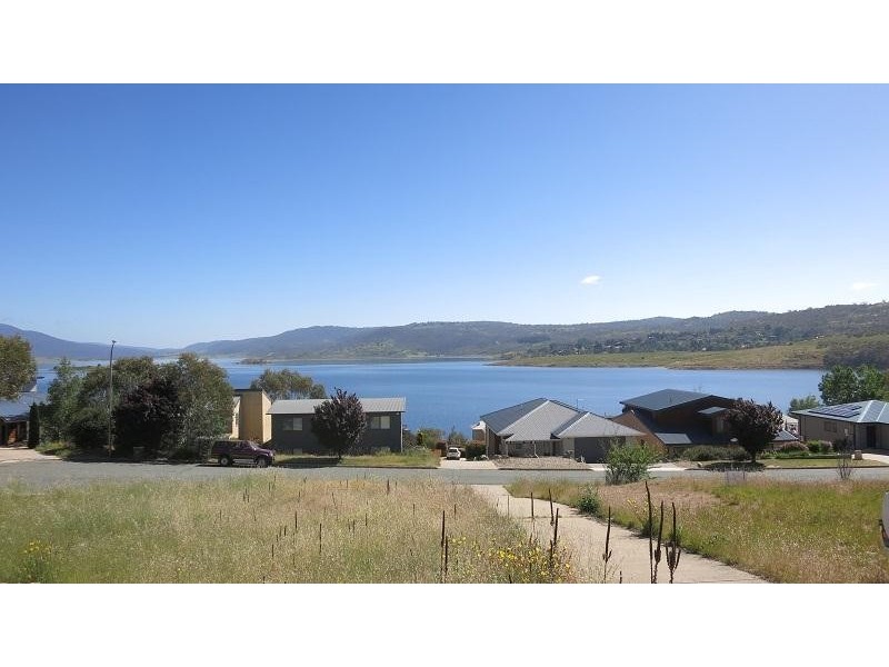 10 Girvin Place, East Jindabyne NSW 2627