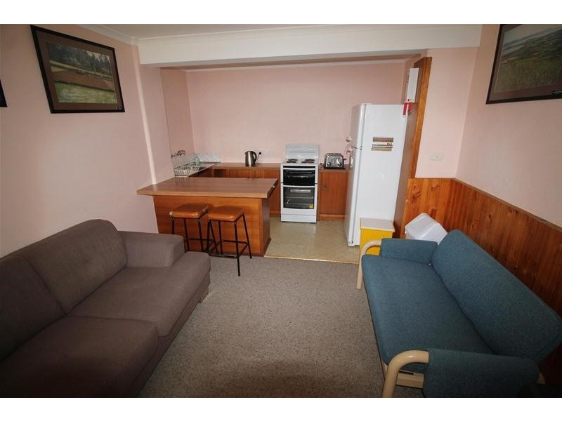 3/27 Park  Road, Jindabyne NSW 2627