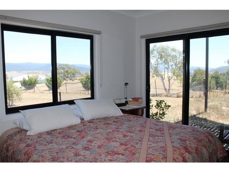 20 Kunama Drive, East Jindabyne NSW 2627