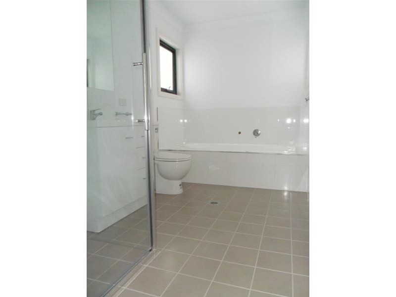 20 Kunama Drive, East Jindabyne NSW 2627