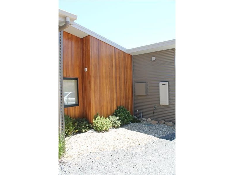 20 Kunama Drive, East Jindabyne NSW 2627