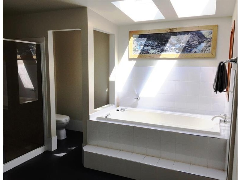 1 Boronga Street, East Jindabyne NSW 2627