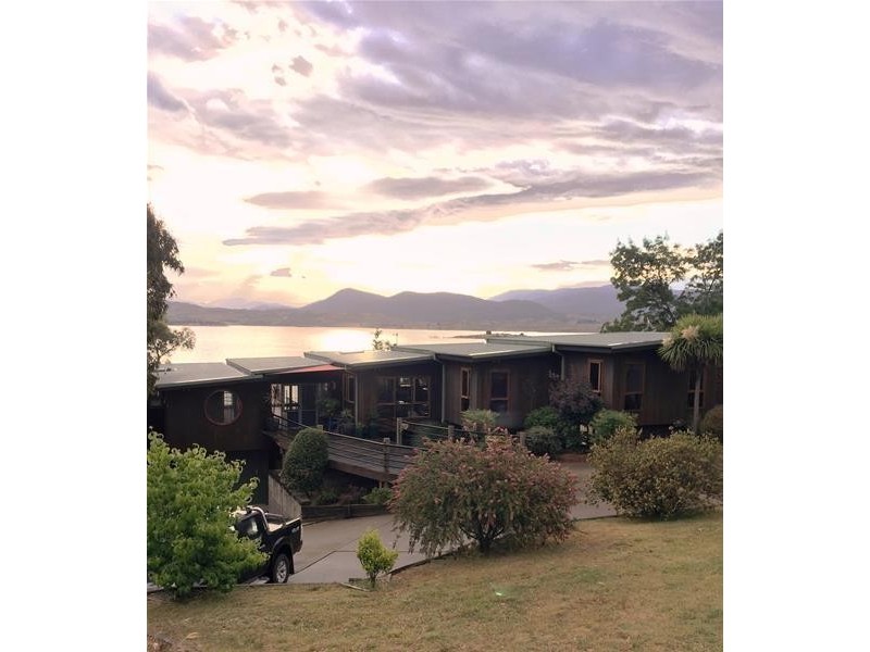 1 Boronga Street, East Jindabyne NSW 2627