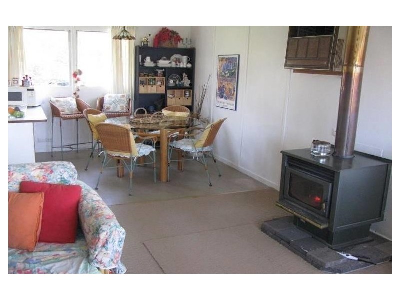 36 Whitehead Street, Khancoban NSW 2642