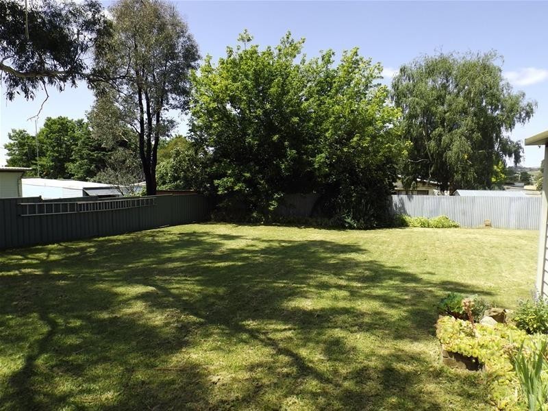 5 Brown Street, Berridale NSW 2628