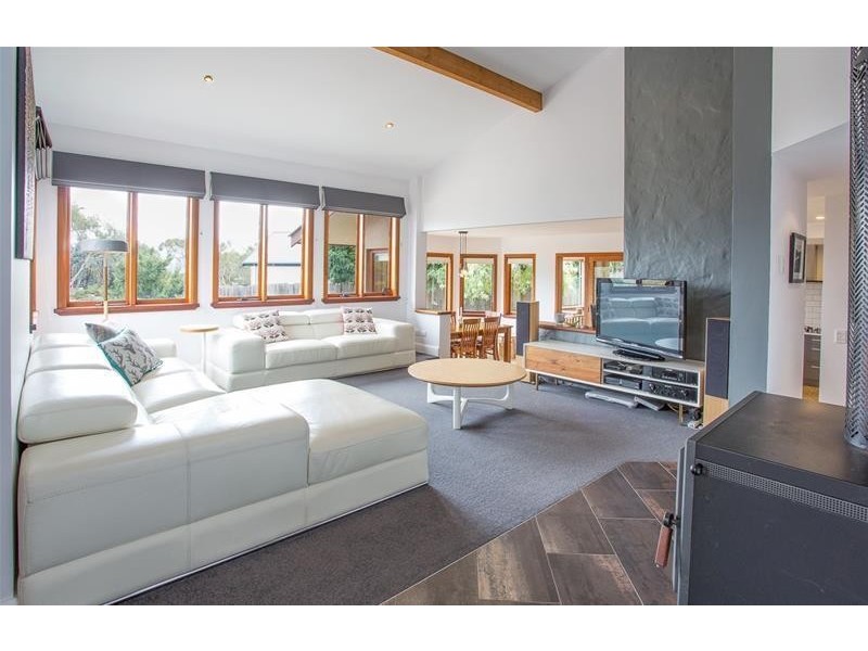 8 Larnook Close, Jindabyne NSW 2627