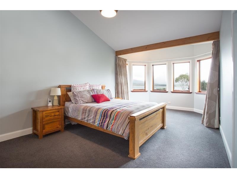 8 Larnook Close, Jindabyne NSW 2627