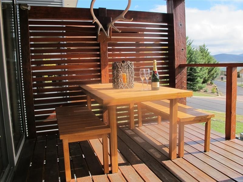 2 Beloka Close, Jindabyne NSW 2627