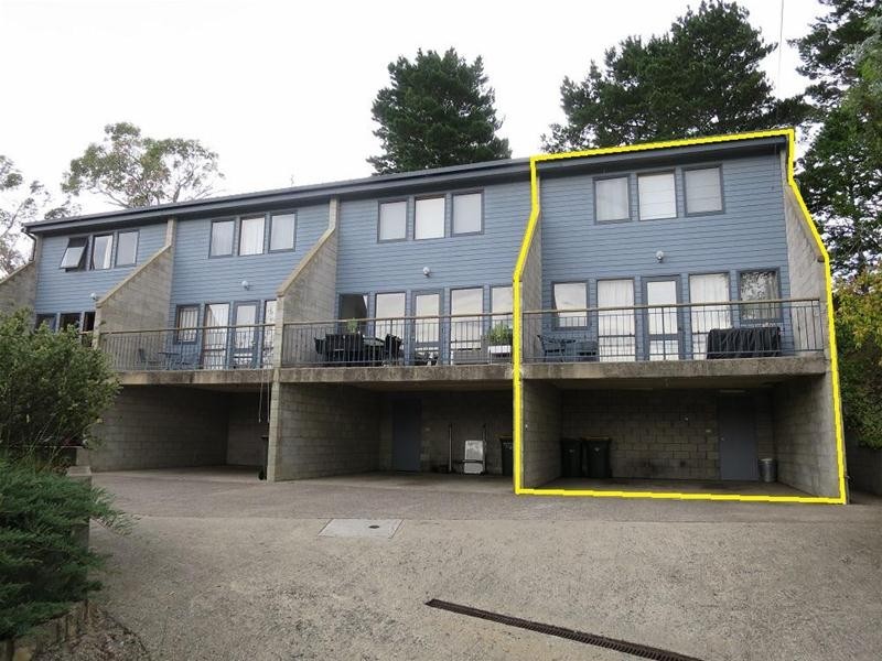 4/12 Cobbodah  Street, Jindabyne NSW 2627