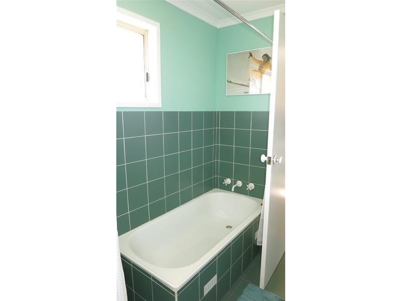 5 Cherry Lane, Berridale NSW 2628