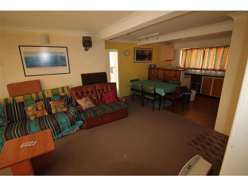 9 Cobbodah Street, Jindabyne NSW 2627