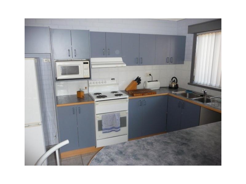 2/32 Candlebark Circuit, Jindabyne NSW 2627