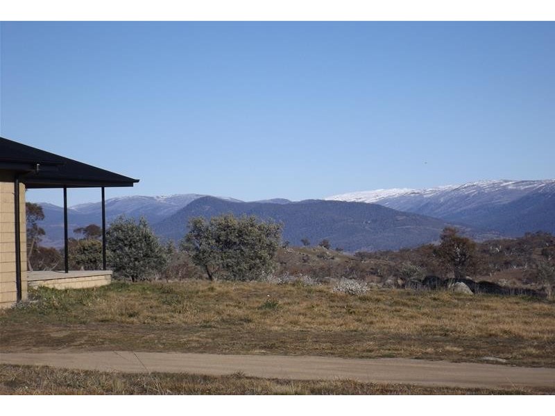 59 Tirrike  Lane, Jindabyne NSW 2627