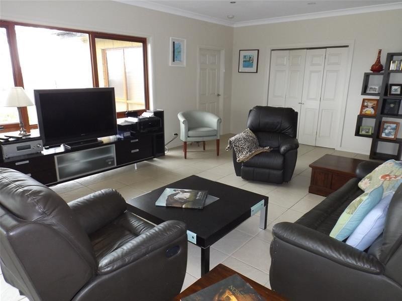 59 Tirrike  Lane, Jindabyne NSW 2627