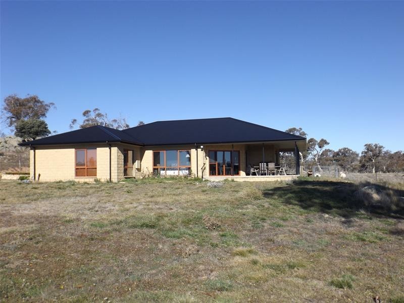 59 Tirrike  Lane, Jindabyne NSW 2627