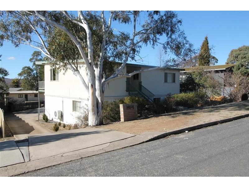 1/11 Ingebyra Street, Jindabyne NSW 2627
