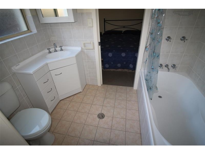 1/11 Ingebyra Street, Jindabyne NSW 2627