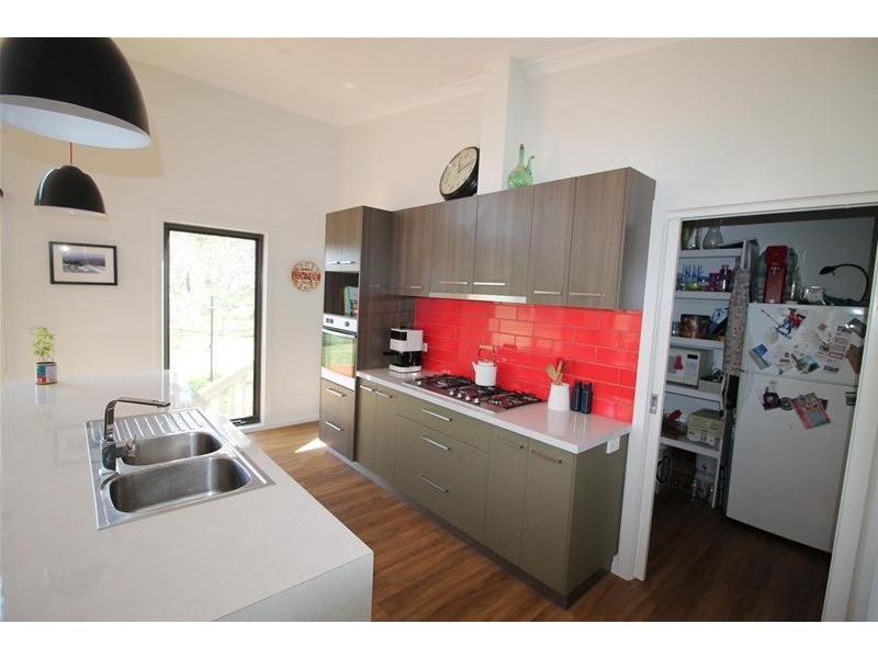 18 banksia Avenue, Kalkite NSW 2627