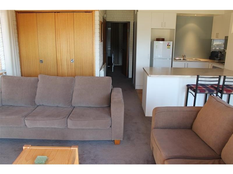 1/21 Magnolia Avenue, Kalkite NSW 2627