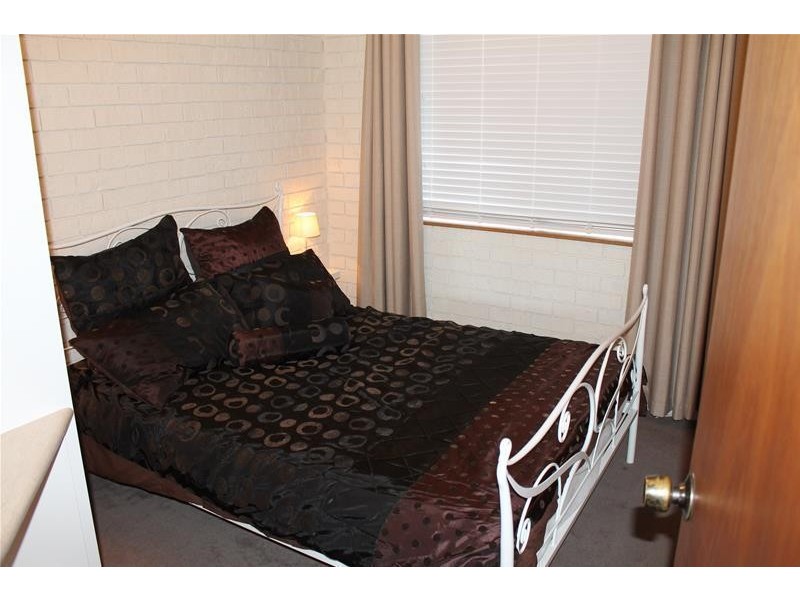 1/21 Magnolia Avenue, Kalkite NSW 2627