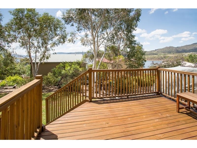 5 Girvin Place, Jindabyne NSW 2627