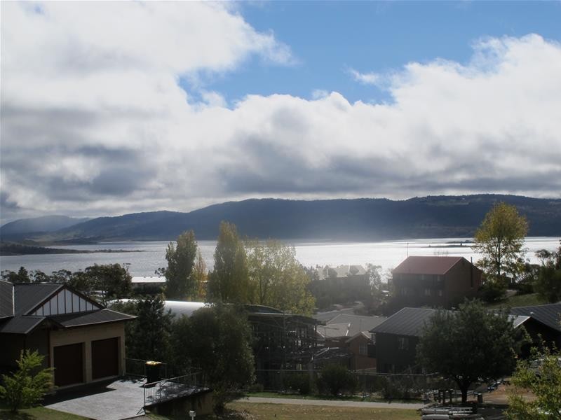 2 Beloka Close, Jindabyne NSW 2627