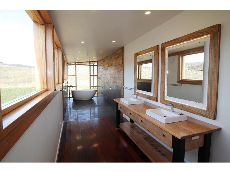 65 Carinya Lane, Jindabyne NSW 2627