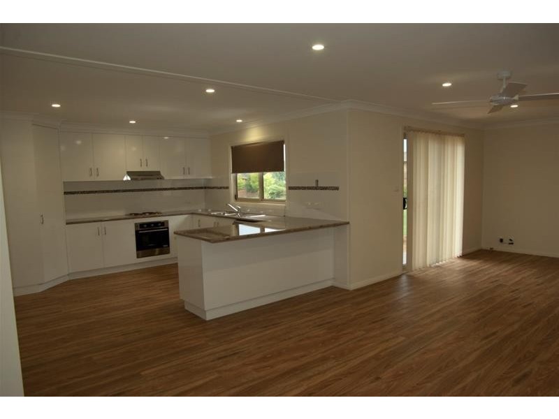 9 Robert Street, Berridale NSW 2628