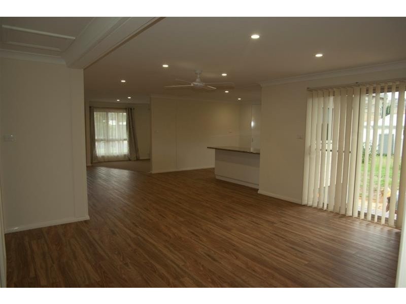 9 Robert Street, Berridale NSW 2628