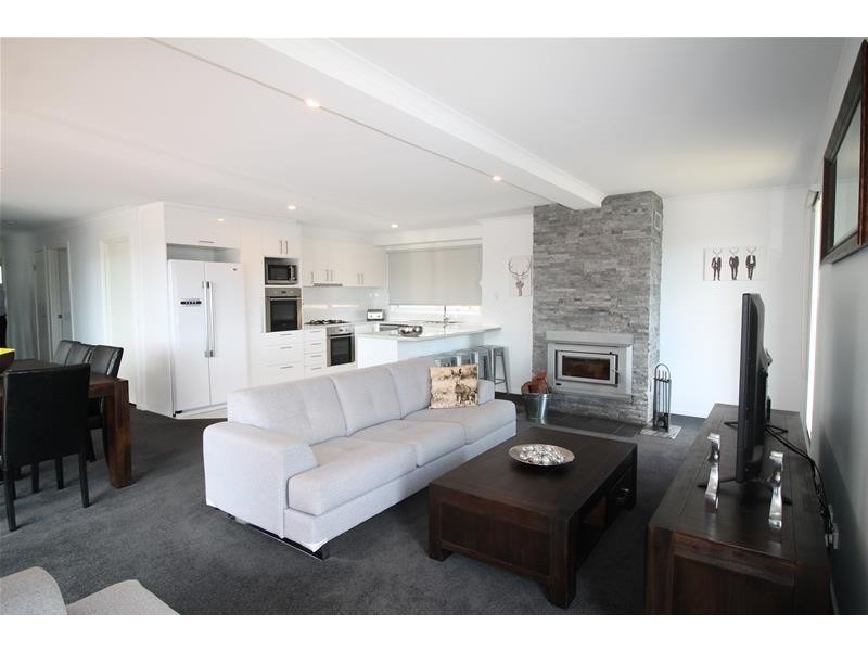 124 Gippsland Street, Jindabyne NSW 2627