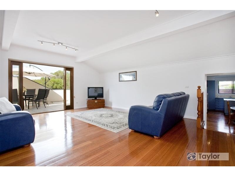 213 West Fyans Street – Riverend, Newtown VIC 3220