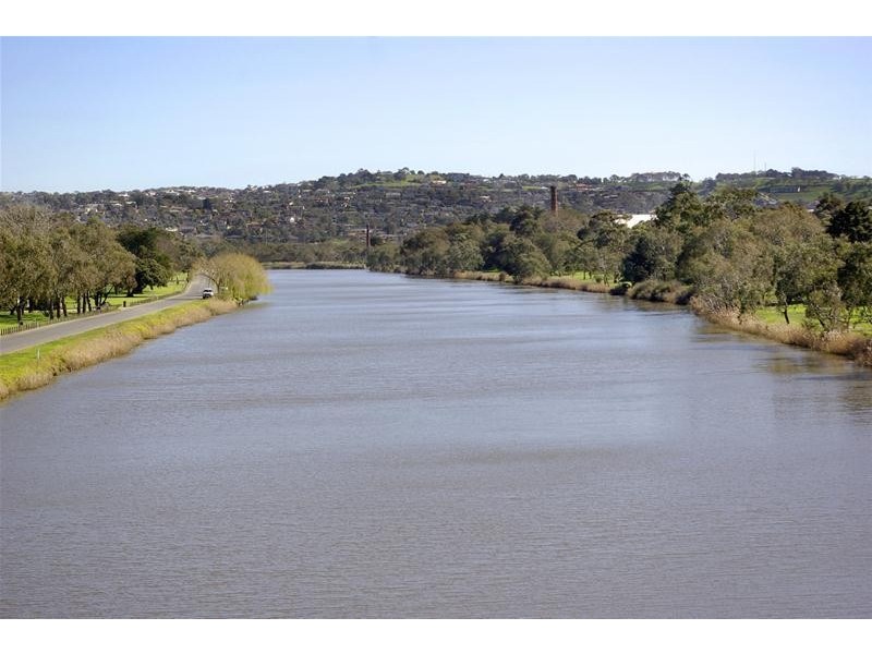 213 West Fyans Street – Riverend, Newtown VIC 3220