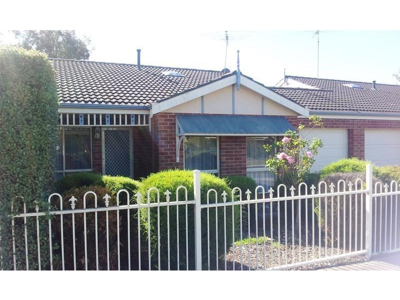 63 Broughton Drive, Highton VIC 3216