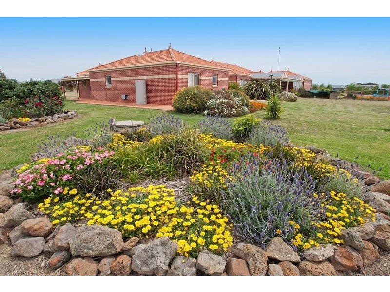 20 Fleurs Lane, Batesford VIC 3221